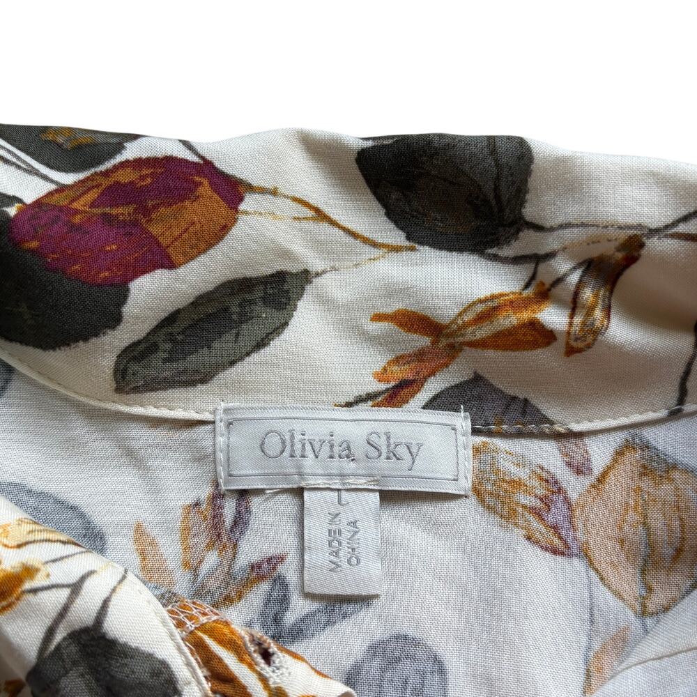 NWT Olivia Sky Winter Leaves Button Down Blouse Top Pintuck Size Large Rayon - Picture 3 of 9
